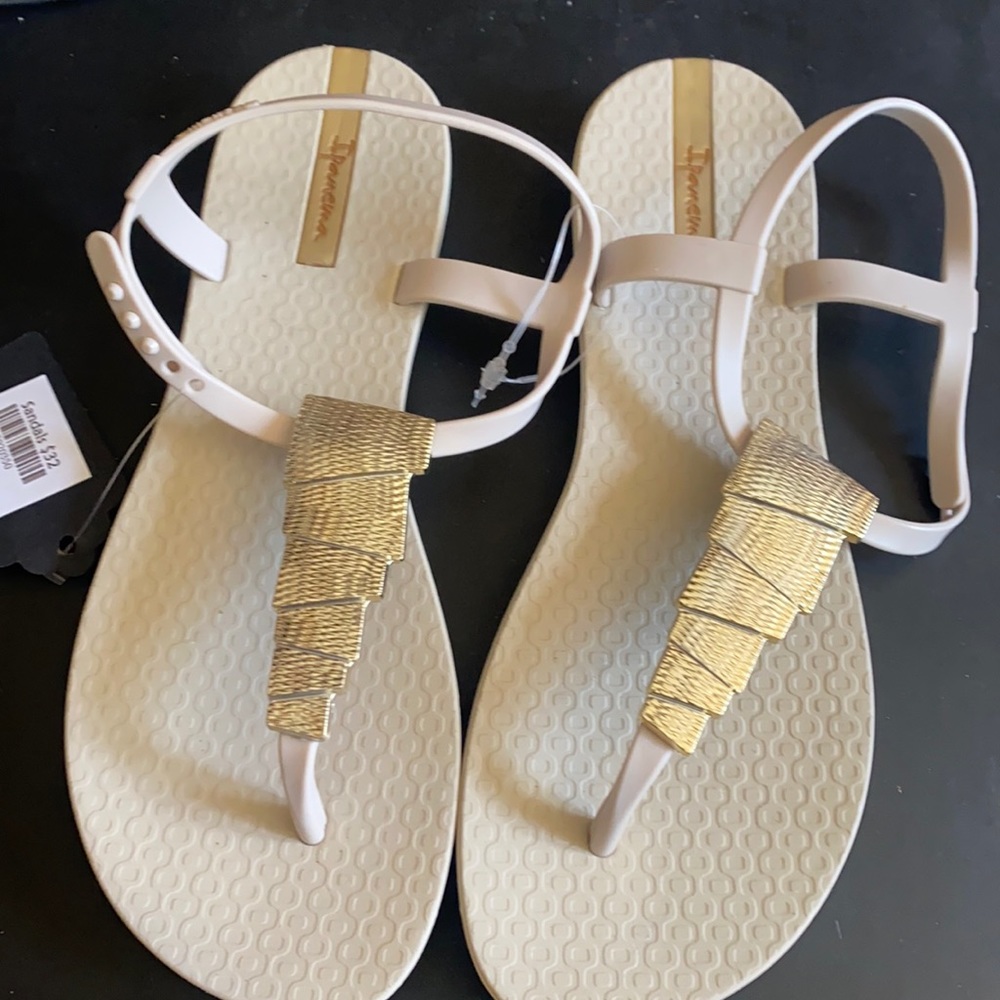 Summer sandals